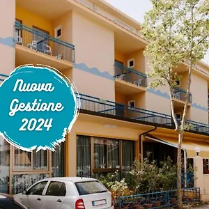 https://hotel-edward.emilia-romagnahotels.net