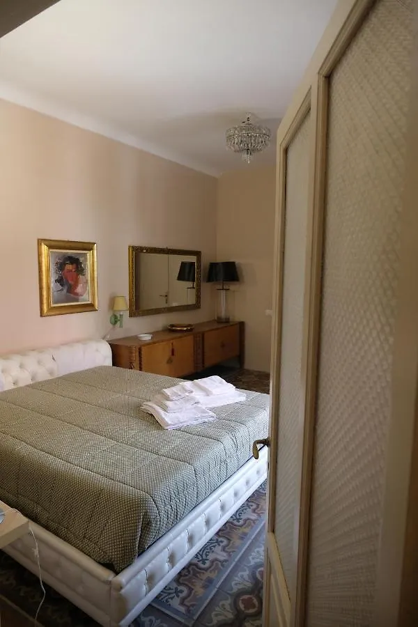 Maison d'hôtes Hotel Marianna à Isnello Italie
